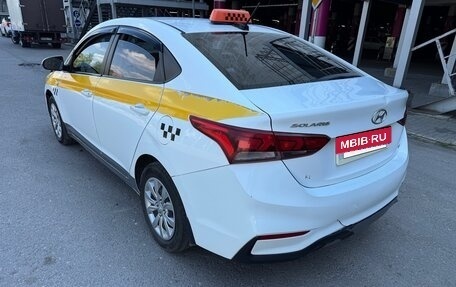 Hyundai Solaris II рестайлинг, 2017 год, 560 000 рублей, 11 фотография
