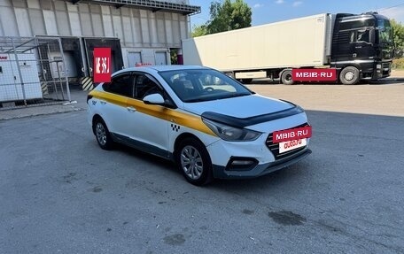 Hyundai Solaris II рестайлинг, 2017 год, 560 000 рублей, 12 фотография