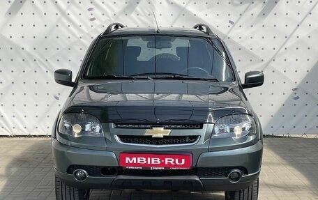 Chevrolet Niva I рестайлинг, 2018 год, 900 000 рублей, 3 фотография