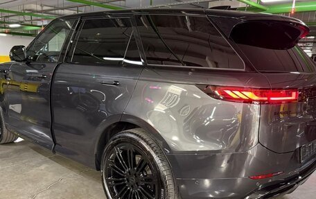 Land Rover Range Rover Sport, 2026 год, 18 970 000 рублей, 5 фотография