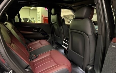Land Rover Range Rover Sport, 2026 год, 18 970 000 рублей, 32 фотография
