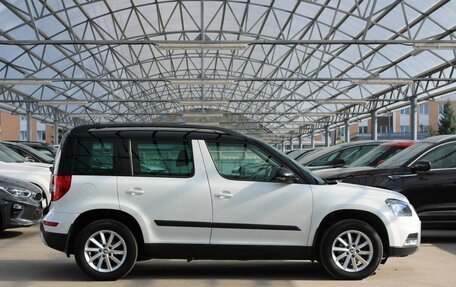 Skoda Yeti I рестайлинг, 2017 год, 1 340 000 рублей, 6 фотография
