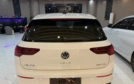 Volkswagen Golf VIII, 2023 год, 1 968 000 рублей, 5 фотография