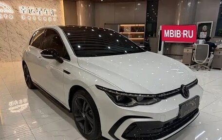 Volkswagen Golf VIII, 2023 год, 1 968 000 рублей, 7 фотография