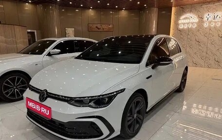 Volkswagen Golf VIII, 2023 год, 1 968 000 рублей, 3 фотография