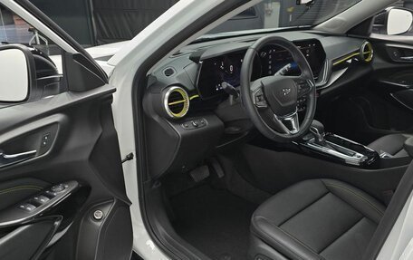 Chevrolet Trax, 2023 год, 2 000 000 рублей, 10 фотография