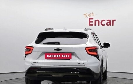 Chevrolet Trax, 2023 год, 2 000 000 рублей, 4 фотография
