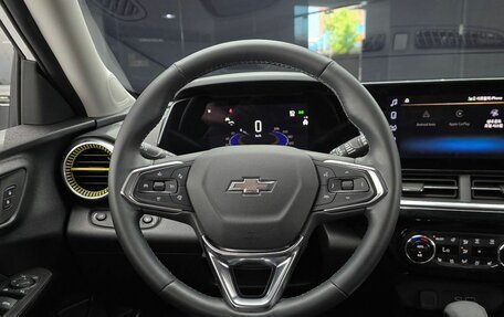 Chevrolet Trax, 2023 год, 2 000 000 рублей, 12 фотография