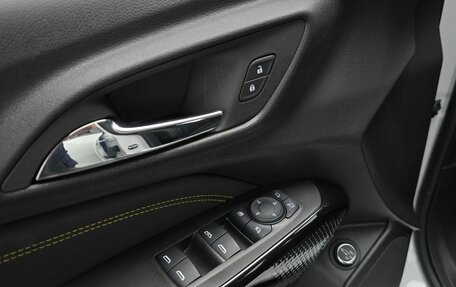 Chevrolet Trax, 2023 год, 2 000 000 рублей, 15 фотография