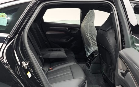 Audi A6, 2026 год, 8 462 000 рублей, 8 фотография