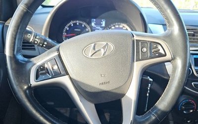 Hyundai Solaris II рестайлинг, 2015 год, 890 000 рублей, 1 фотография