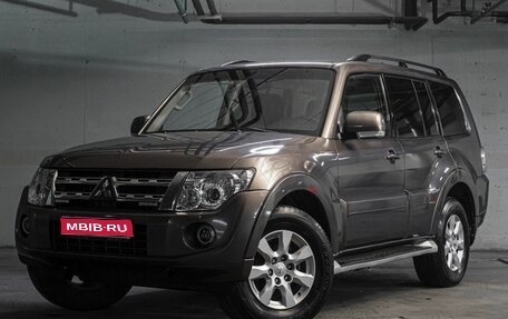 Mitsubishi Pajero IV, 2014 год, 2 350 000 рублей, 1 фотография