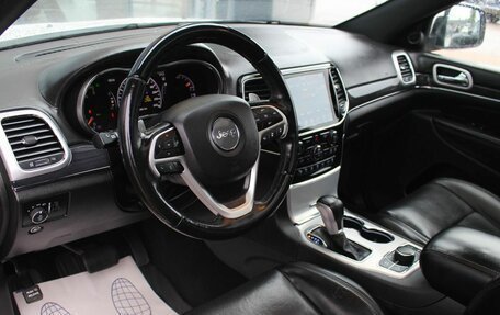 Jeep Grand Cherokee, 2019 год, 3 940 600 рублей, 7 фотография