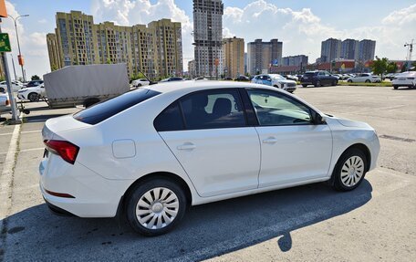 Skoda Rapid II, 2021 год, 1 679 000 рублей, 6 фотография