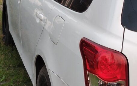 Toyota Corolla, 2011 год, 900 000 рублей, 5 фотография