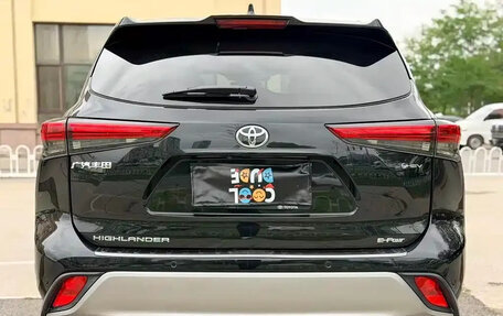 Toyota Highlander, 2026 год, 6 440 000 рублей, 4 фотография