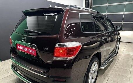 Toyota Highlander III, 2011 год, 2 990 000 рублей, 6 фотография