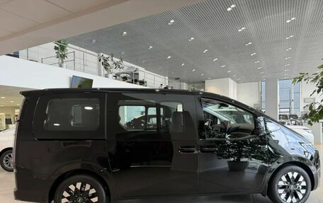 Hyundai Staria, 2026 год, 9 800 000 рублей, 4 фотография