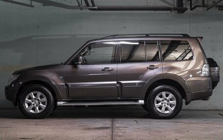 Mitsubishi Pajero IV, 2014 год, 2 350 000 рублей, 9 фотография