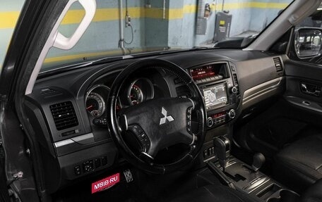 Mitsubishi Pajero IV, 2014 год, 2 350 000 рублей, 10 фотография