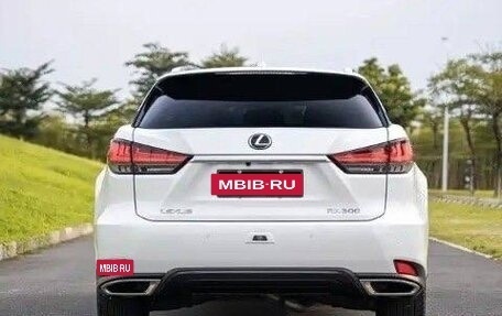Lexus RX IV рестайлинг, 2022 год, 5 650 000 рублей, 4 фотография