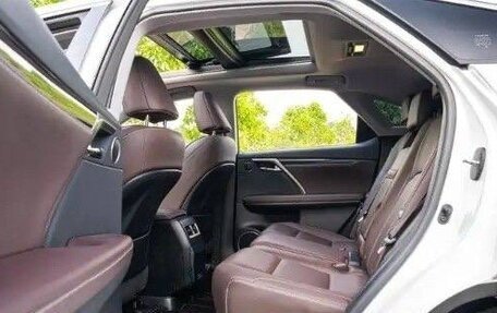 Lexus RX IV рестайлинг, 2022 год, 5 650 000 рублей, 12 фотография