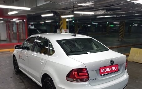 Volkswagen Polo VI (EU Market), 2017 год, 1 050 000 рублей, 4 фотография