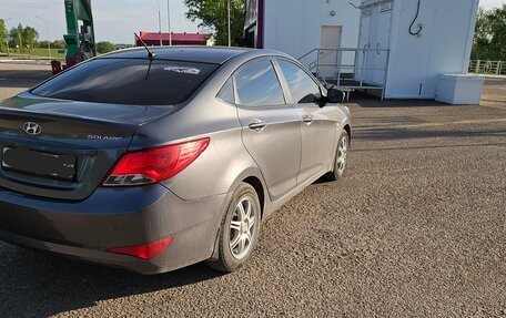 Hyundai Solaris II рестайлинг, 2015 год, 890 000 рублей, 9 фотография