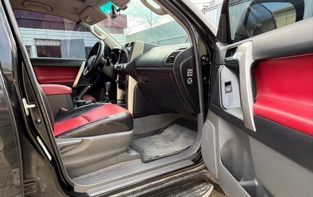 Toyota Land Cruiser Prado 150 рестайлинг 2, 2012 год, 3 200 000 рублей, 10 фотография