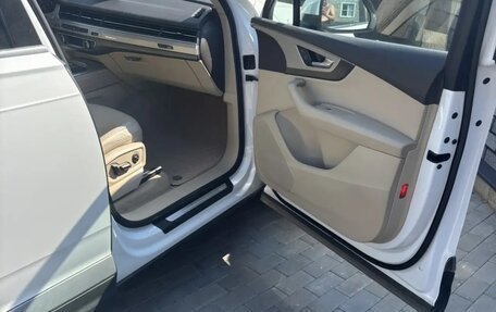 Audi Q7, 2016 год, 2 900 000 рублей, 15 фотография
