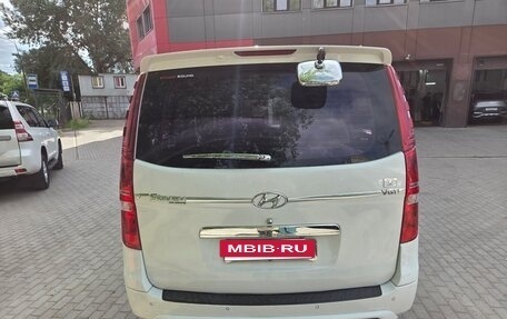 Hyundai Grand Starex Grand Starex I рестайлинг 2, 2015 год, 2 200 000 рублей, 22 фотография