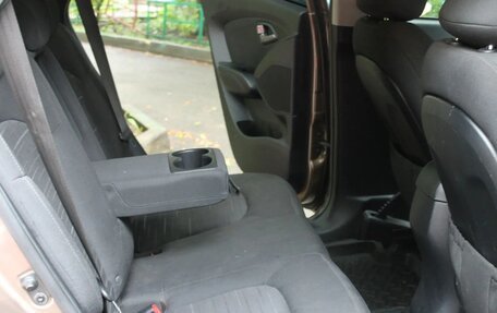 Hyundai ix35 I рестайлинг, 2013 год, 1 250 000 рублей, 10 фотография