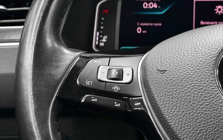 Volkswagen Tiguan II, 2019 год, 2 399 900 рублей, 13 фотография