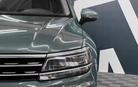 Volkswagen Tiguan II, 2019 год, 2 399 900 рублей, 15 фотография