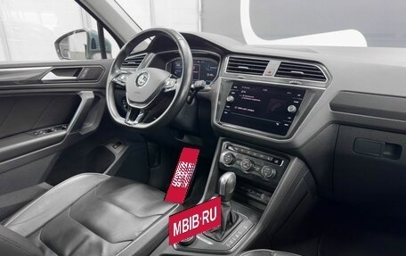 Volkswagen Tiguan II, 2019 год, 2 399 900 рублей, 9 фотография