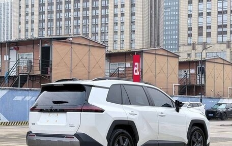 Toyota RAV4, 2026 год, 6 490 000 рублей, 2 фотография