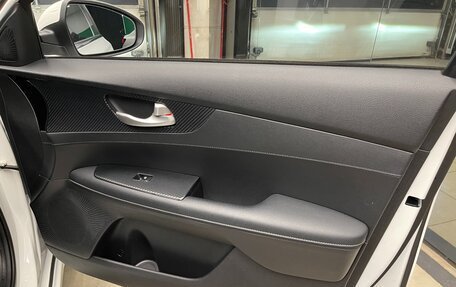 KIA K3, 2020 год, 1 650 000 рублей, 11 фотография