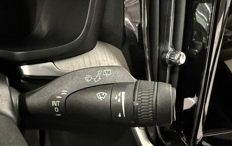 Volvo V60 Cross Country II, 2021 год, 3 899 000 рублей, 38 фотография