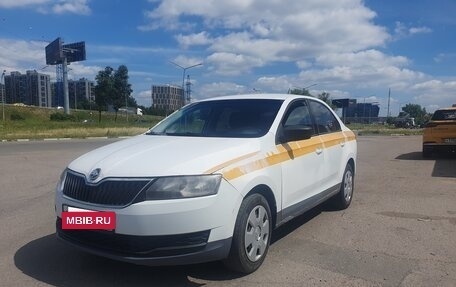 Skoda Rapid I, 2017 год, 320 000 рублей, 3 фотография