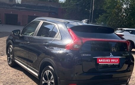 Mitsubishi Eclipse Cross, 2018 год, 2 000 000 рублей, 5 фотография