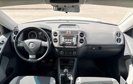 Volkswagen Tiguan I, 2010 год, 955 000 рублей, 5 фотография
