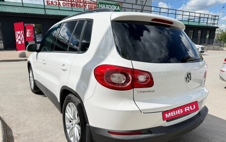 Volkswagen Tiguan I, 2010 год, 955 000 рублей, 2 фотография