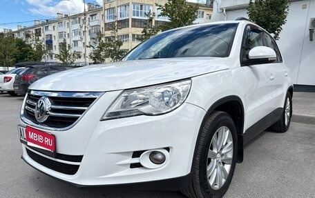 Volkswagen Tiguan I, 2010 год, 955 000 рублей, 3 фотография