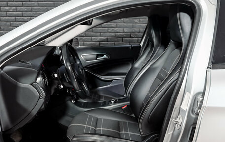 Mercedes-Benz GLA, 2014 год, 1 850 000 рублей, 10 фотография