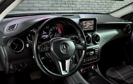 Mercedes-Benz GLA, 2014 год, 1 850 000 рублей, 12 фотография