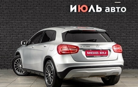 Mercedes-Benz GLA, 2014 год, 1 850 000 рублей, 7 фотография