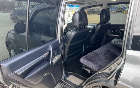 Mitsubishi Pajero IV, 2012 год, 2 850 000 рублей, 9 фотография