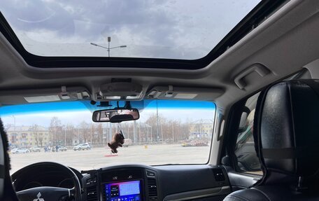 Mitsubishi Pajero IV, 2012 год, 2 850 000 рублей, 15 фотография