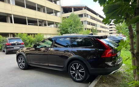 Volvo V90 Cross Country I рестайлинг, 2019 год, 3 100 000 рублей, 3 фотография