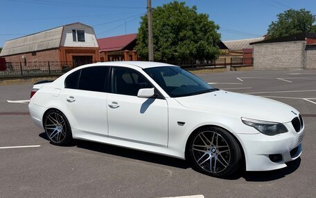 BMW 5 серия, 2008 год, 1 320 000 рублей, 1 фотография